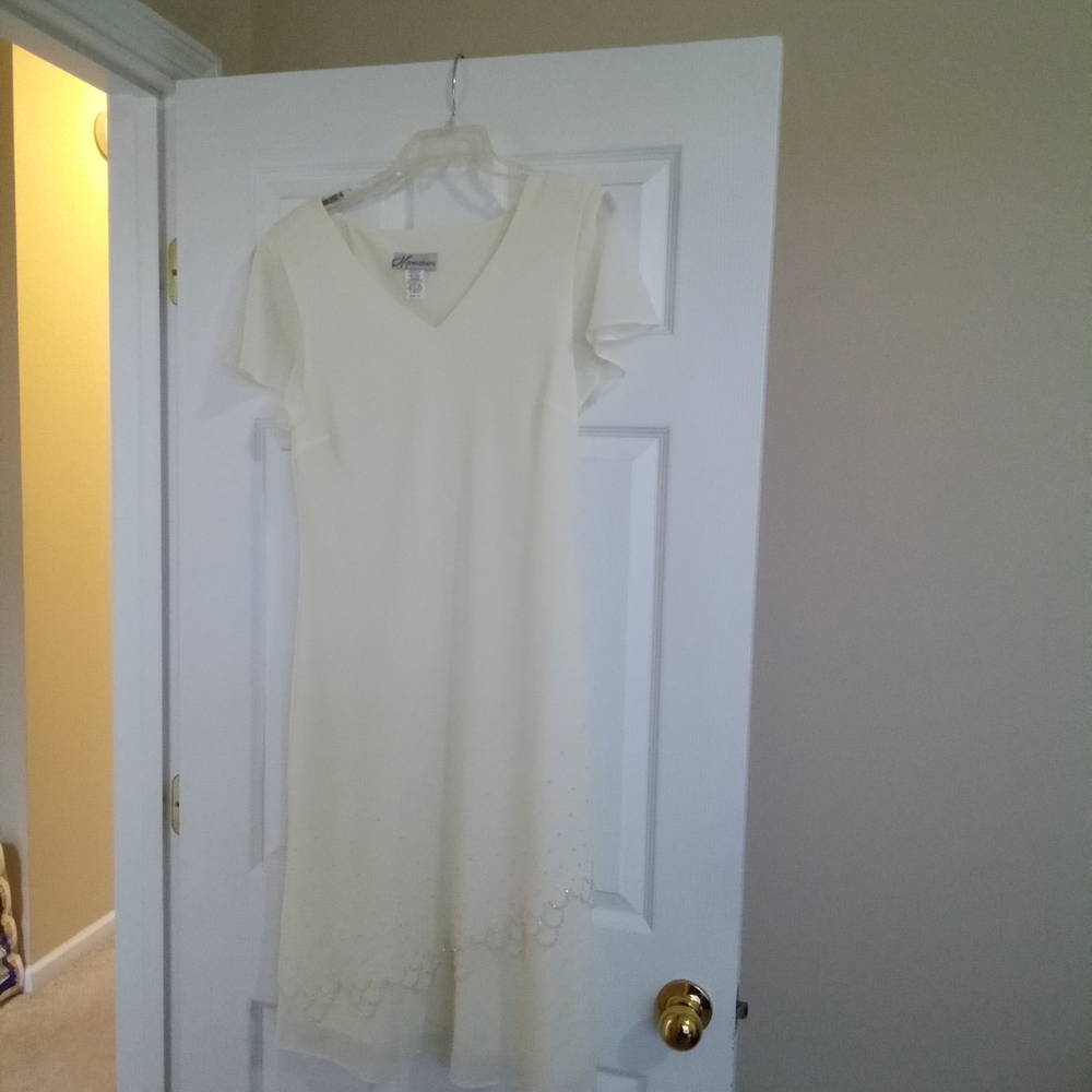 Dress Barn Cream Sheath Midi Dress with Flutter Sleeves